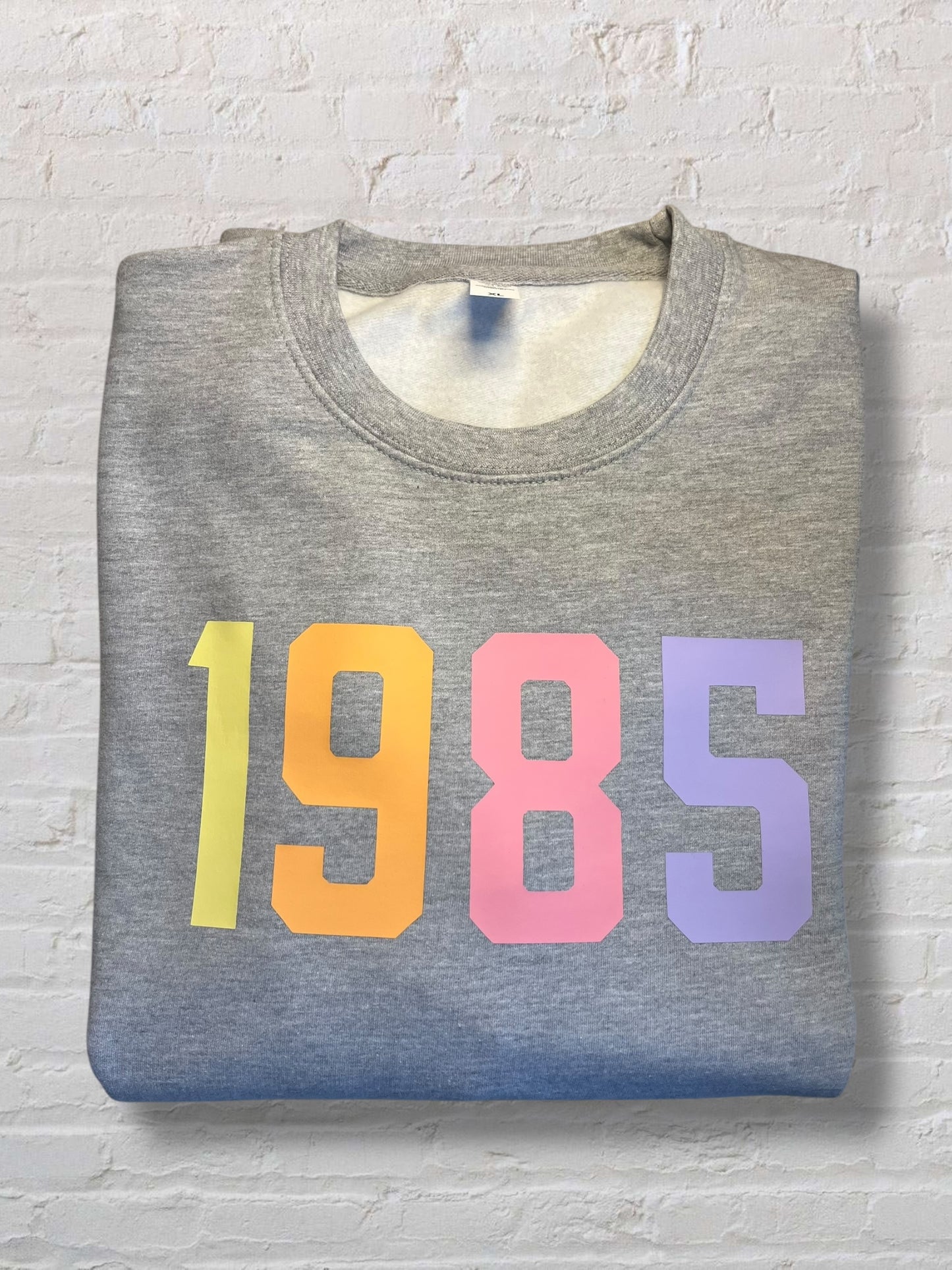 1985 Sweatshirt - XL